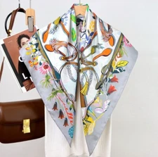 Pure 14 Momme Twill Silk Wrap Scarf Bandanna wreath Print Square Shawl 35’’new