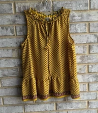 Max Studio Sleeveless Tie Ruffle V-Neck Geo Blouse Women's Size M