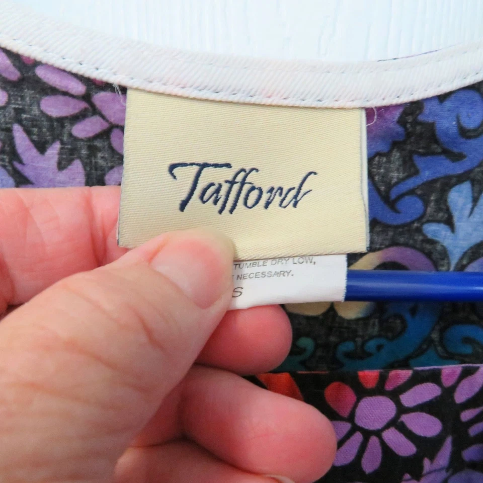 Tafford Colorful Scrub Top Sz XS Square Neckline With 2 Large Pockets, Tie - Image 3 of 4