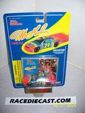 1/64 24 JEFF GORDON SIGNATURE SERIES DUPONT W COCA-COLA 1995 RACING CHAMPIONS