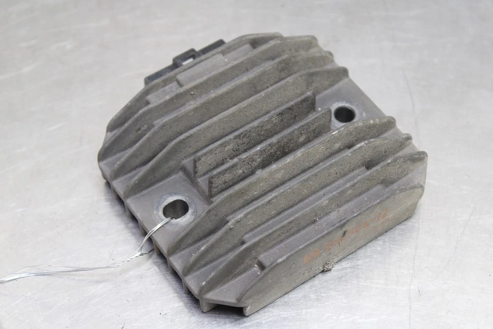 97-07 YAMAHA YZF600R  RECTIFIER VOLTAGE REGULATOR 4JH-81960-01-00 - Image 3 of 4