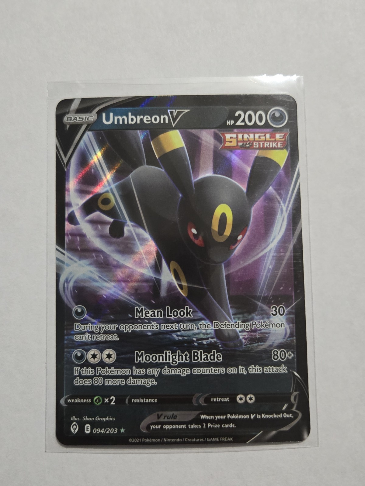 Umbreon V 94/203 Ultra Rare NM Sword & Shield (Evolving Skies) Pokemon Card