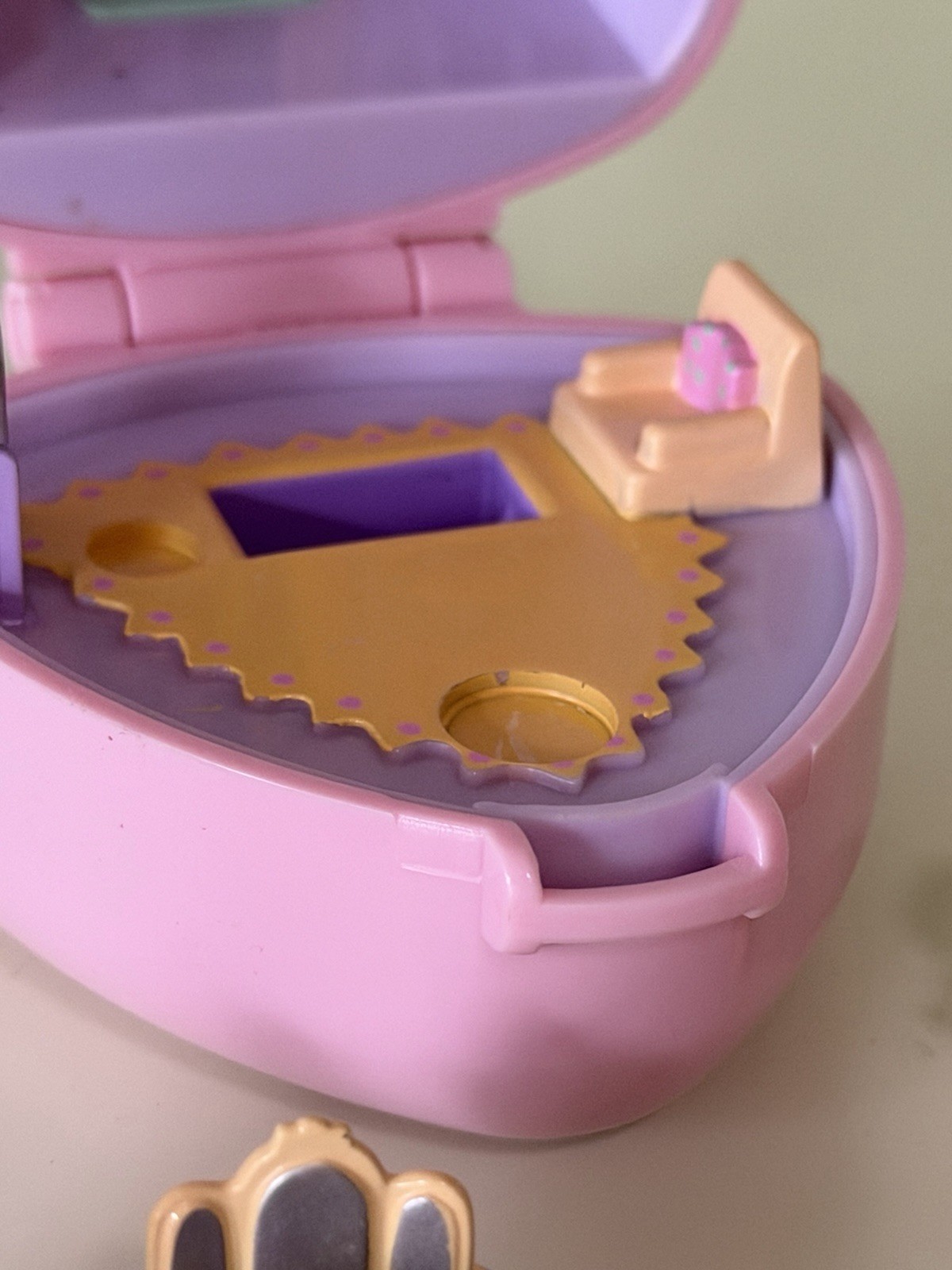 Polly Pocket POLLY’s BIG NIGHT OUT Ring Case Playset 100% COMPLETE 1995 Vintage