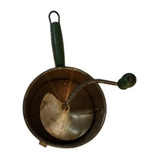 Vintage Foley 2 Quart Food Mill Green Wood Handle Juicer Masher Ricer Strainer