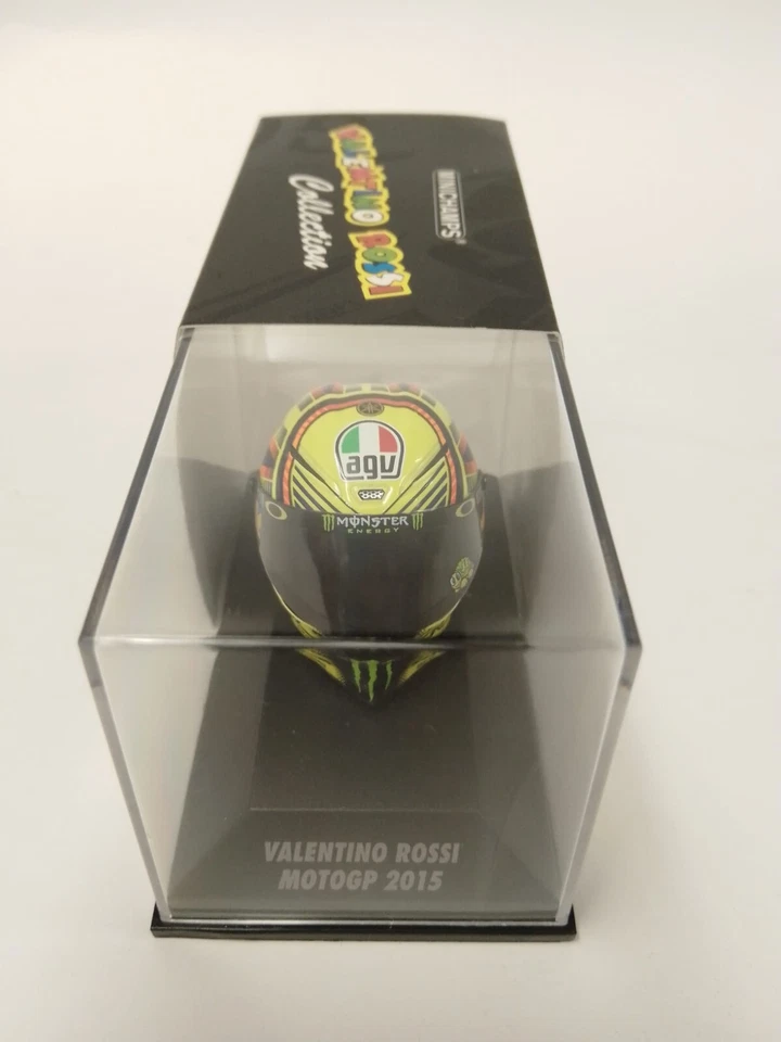 Minichamps Valentino Rossi AGV Helmet MotoGP 2015 1/8 398150046 - Image 4 of 4