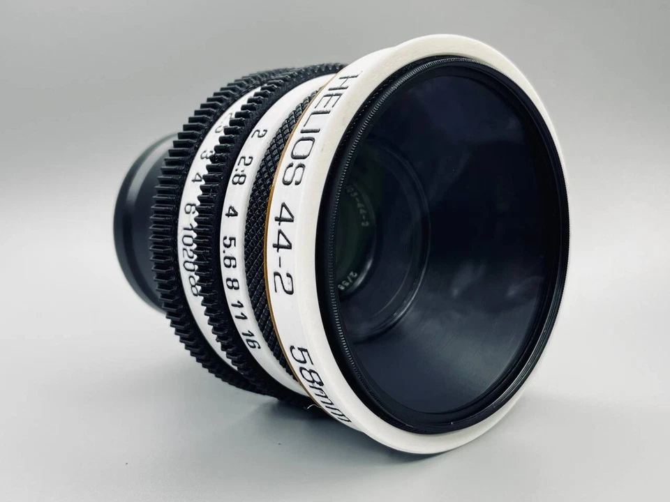 Lente de cine ANAMÓRFICA Rehouse Helios 44 2/58 mm montura Sony E Helios 44-2 58 mm f 2 Foto 2 de 4