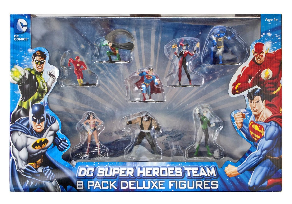 MONOGRAM DC COMICS 4 INCH SUPER HEROES TEAM 8 PACK DELUXE MINI