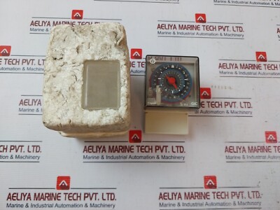 Gic Larsen & Toubro Qtt Analog Zeit Schalter Q739B1