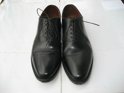 Allen Edmonds Shoes, Black Leather, Size 9.5 D, Model Vernon 