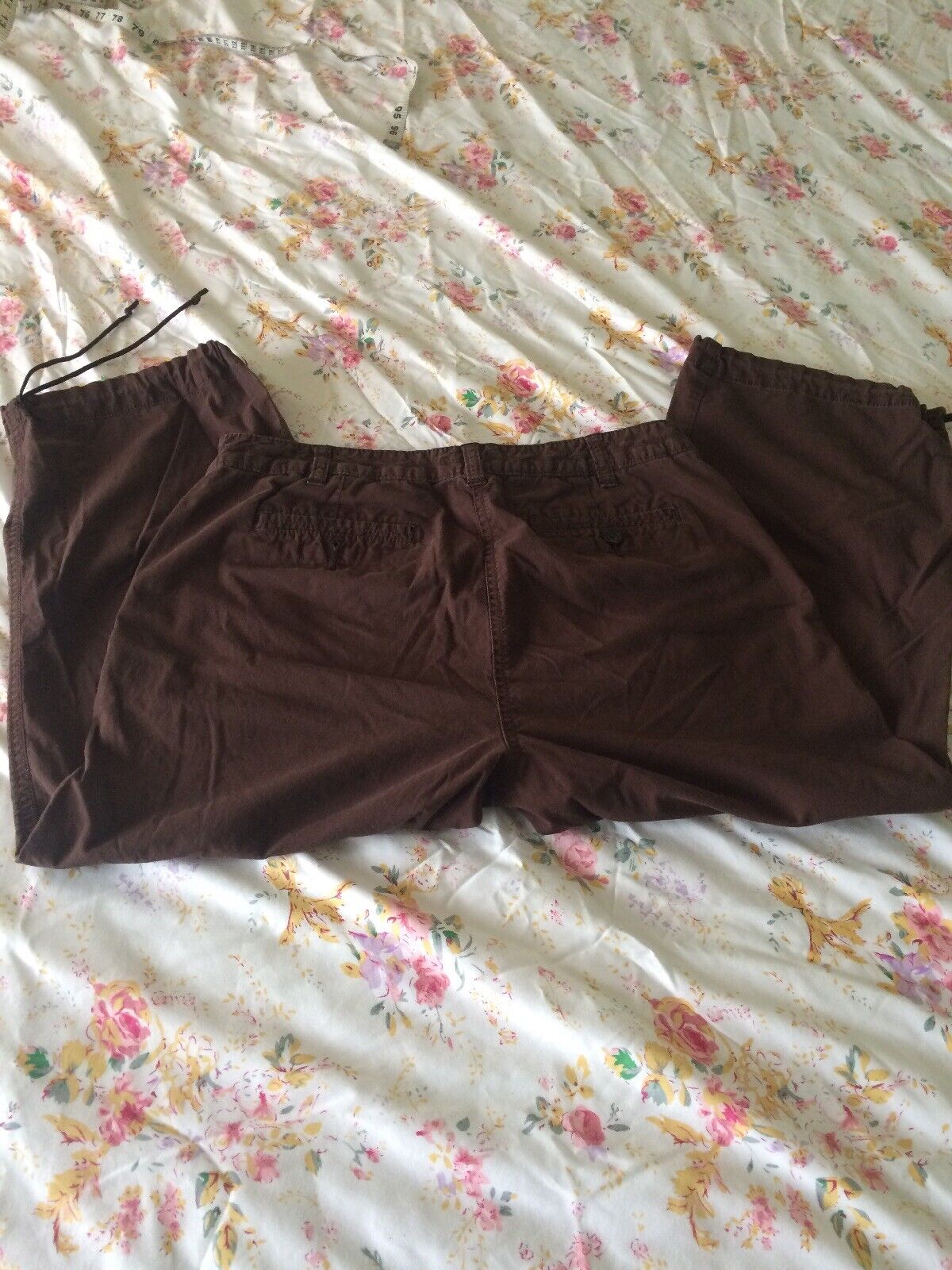 Charter Club Classic Fit Brown Capris Size 6 - image 5