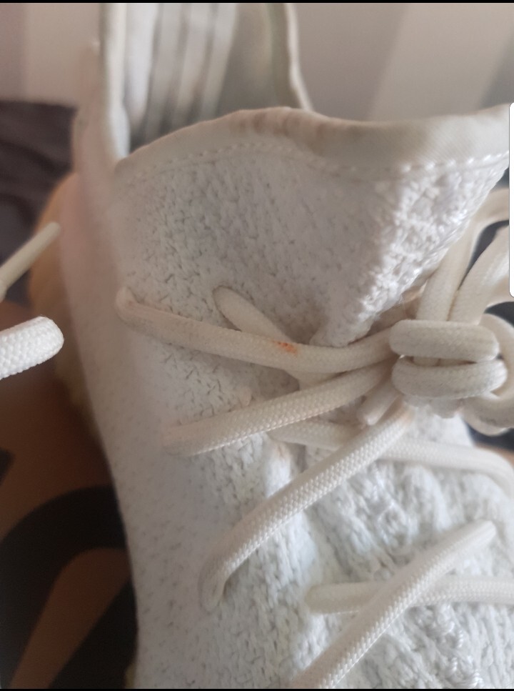 yeezy cream white size 10.5