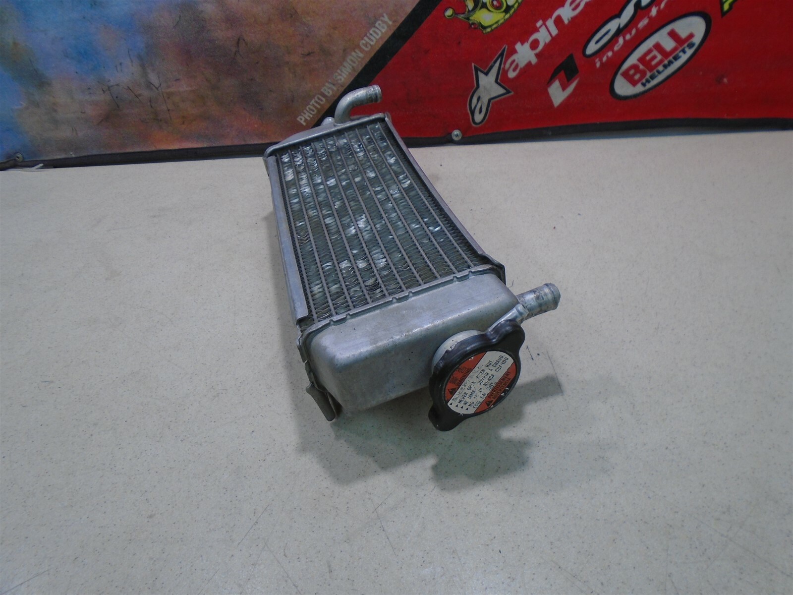 Compatible With CBR1000RR 2004-2005 オートバイラジエーターウォータータンククーラー冷却保護ラジエ  Compatible With CBR1000RR 2004 2005 アルミラジエータークーラー冷却クーラントエンジン冷却交換クー  Compatible With CBR1000RR 2004 2005 アルミラジエーター ... アルミラジエーターフィット RM250 RM 250 2001 2002 2003 2004 2005 2006 2007 2008