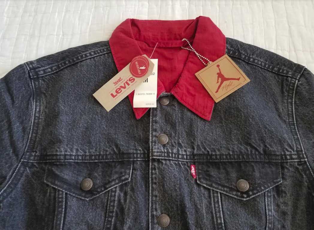 NEW MEN'S M LEVI'S X AIR JORDAN REVERSIBLE TRUCKER JEAN JACKET