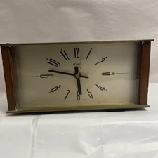 Vintage Metamec Mantel Clock Wood / Brass. Quartz Movement Very Good Example MCM