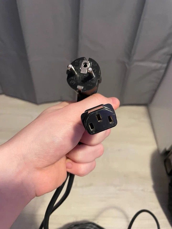 Howlett Packard Elito 8300, Win 10 Pro, i5 3570, Nvidia Geforce 210 - Bild 4 von 4