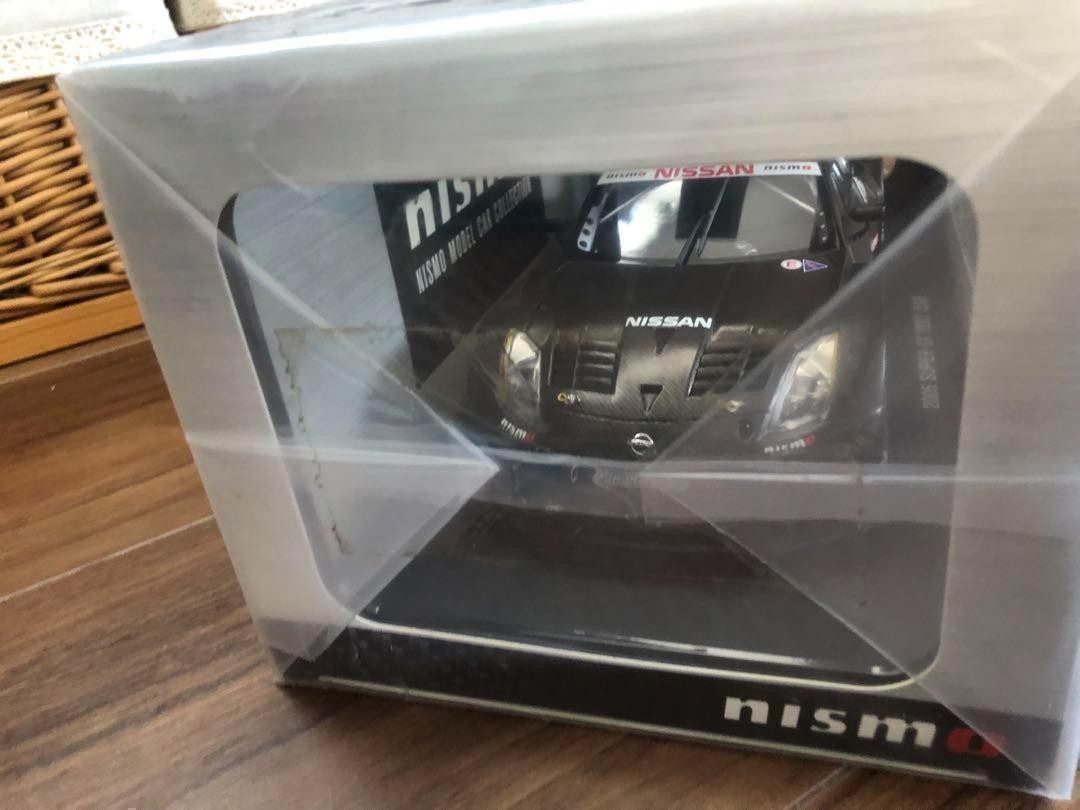 ミニカー　NISSAN 2005 SUPER GT TEST CAR 1/18 NISMO SUPER GT FAIRLADY Z CARBON FIBER TEST CAR by