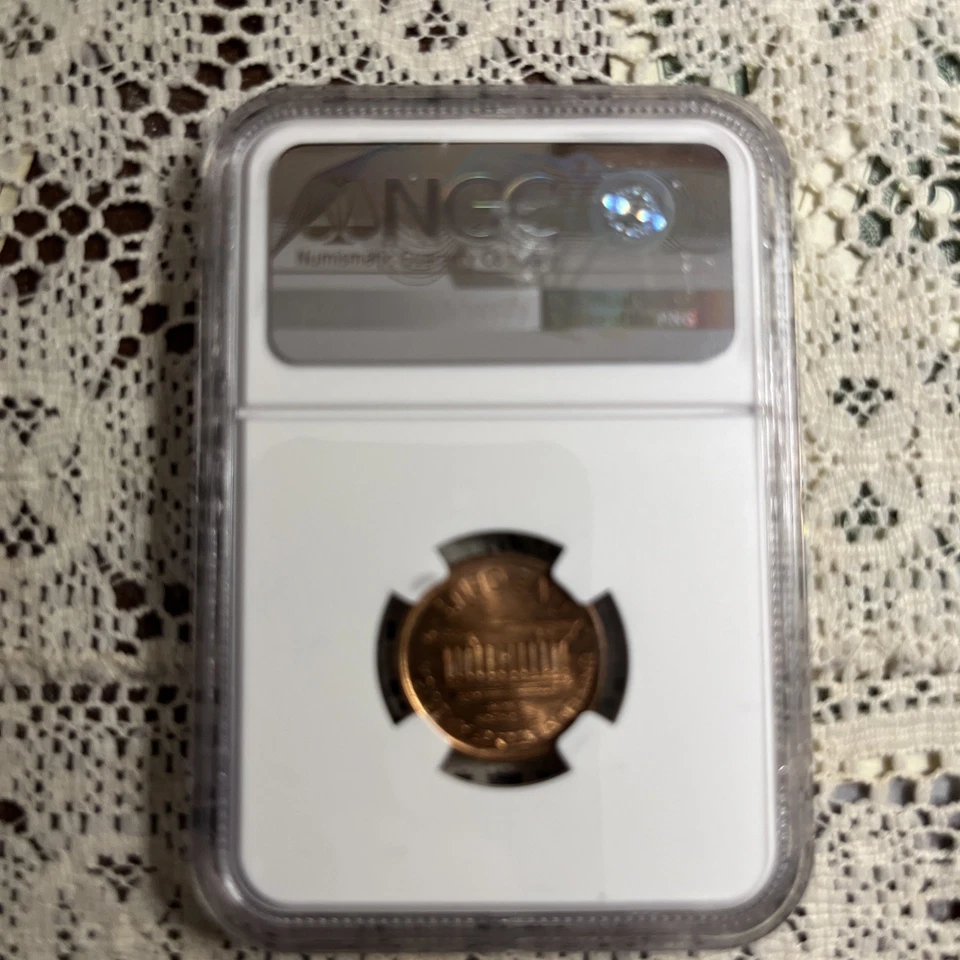 Lincoln 1998 1C Mint Error Uncirculated Broadstruck NGC Verified - Image 3 of 4