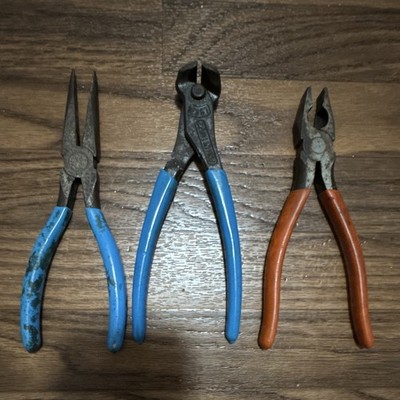 Pliers