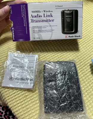 RadioShack 900MHz Wireless Audio Link Transmitter 32-1252 w/ Box