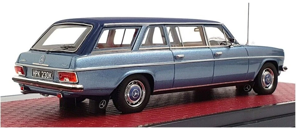 Mercedes W114 Lwb Crayford Estate 1971 Blu Matrix Mx51302-212 1:43 Benz 408 Pcs - Immagine 4 di 4