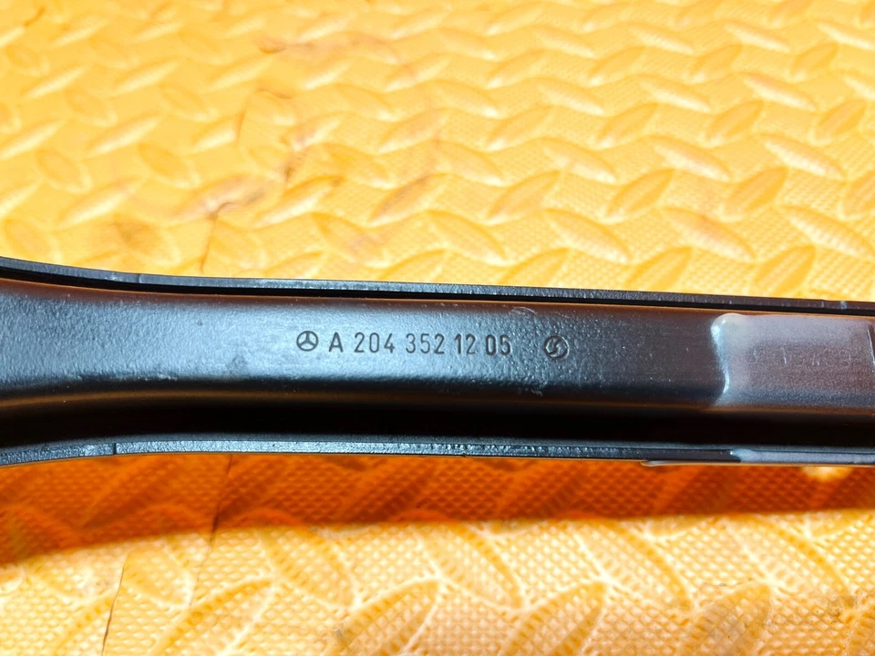 15-18 MERCEDES-BENZ C300 REAR RIGHT PASS SIDE LOWER THRUST CONTROL ARM OEM - Image 2 of 3