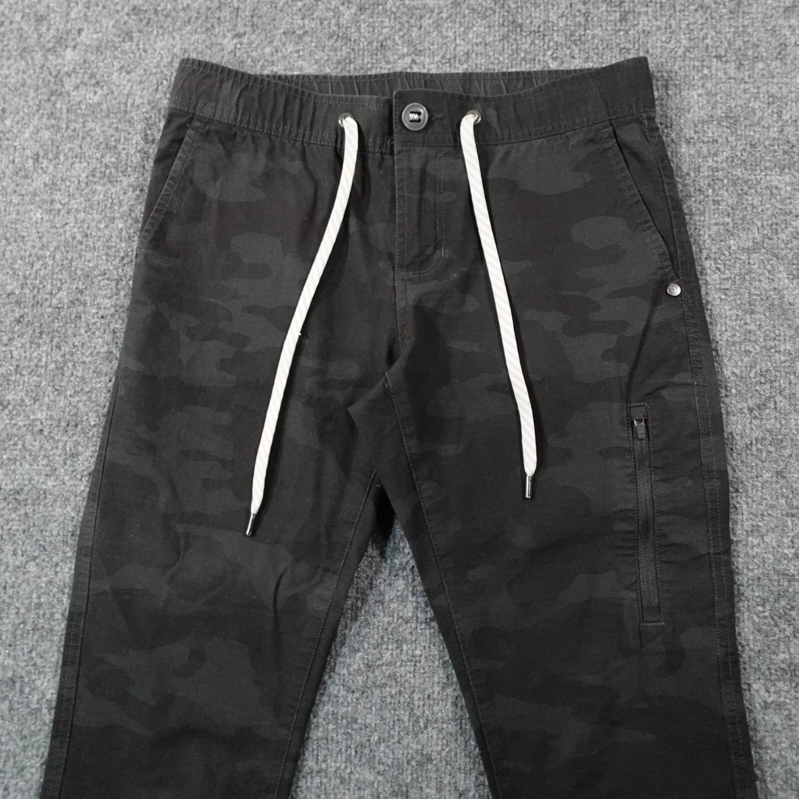 vuori camo the rise the shine jogger draw string athleisure pants