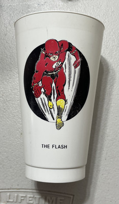 Vintage 1973 7-Eleven The Flash Slurpee Cup DC Comics Barry Allen Bio USA