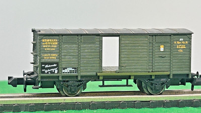 Minitrix N 3202 ged. Güterwagen m. Schiebetüren der K.Bay.Sts.B. makellos in EVP