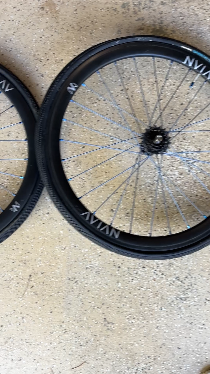 【はむウィリー】SCX10 フルメタル改 4リンク 35T ウインチ付 JAYHAWK WHEEL 15X7 4X100 / 4X108 35 OFFSET (5.4