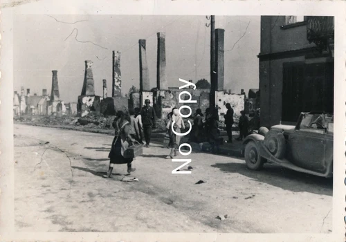 Photo WW2 Military: Poland Stzala Destroyed City 1939 X242