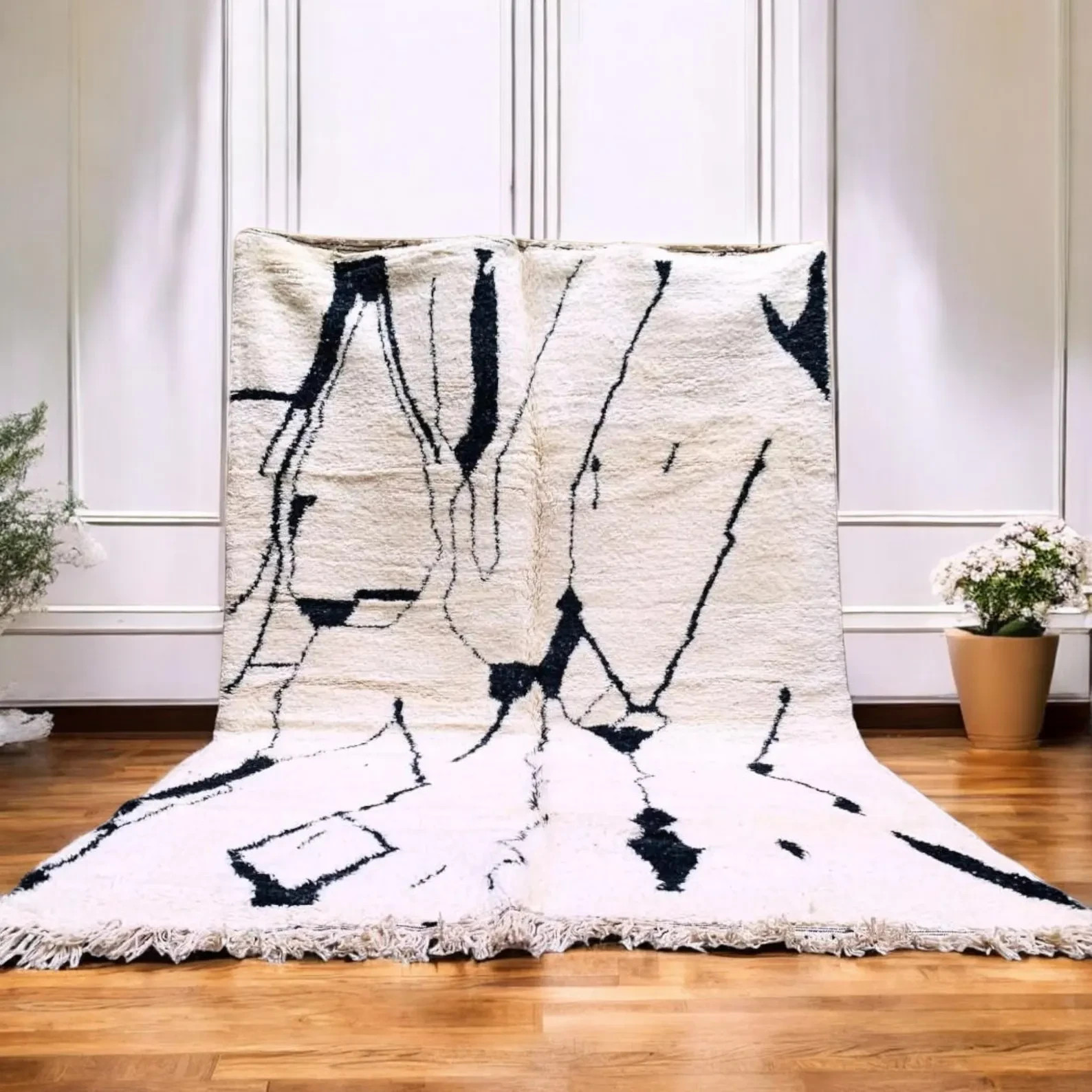 Moroccan Rug – Handmade Berber Black & White Rug, Luxury Shag Rug