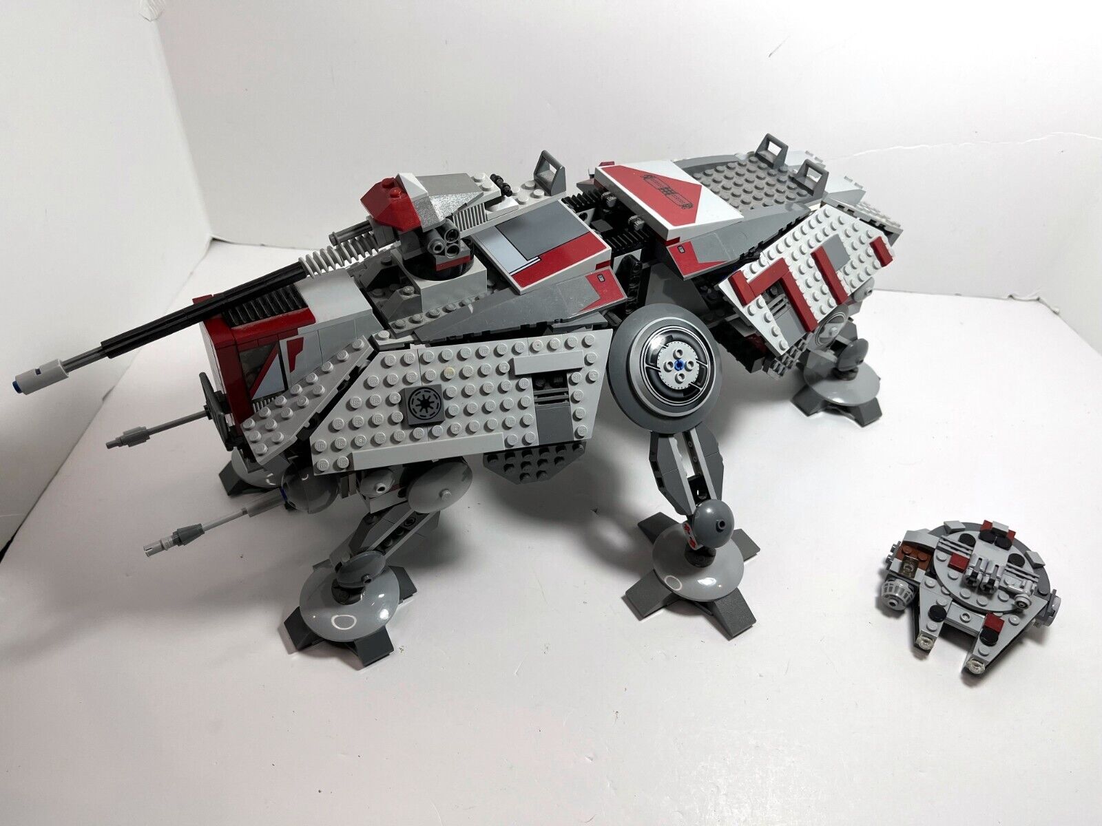 LEGO Star Wars:   AT-TE Walker 7675  (2008) + falcon 75295