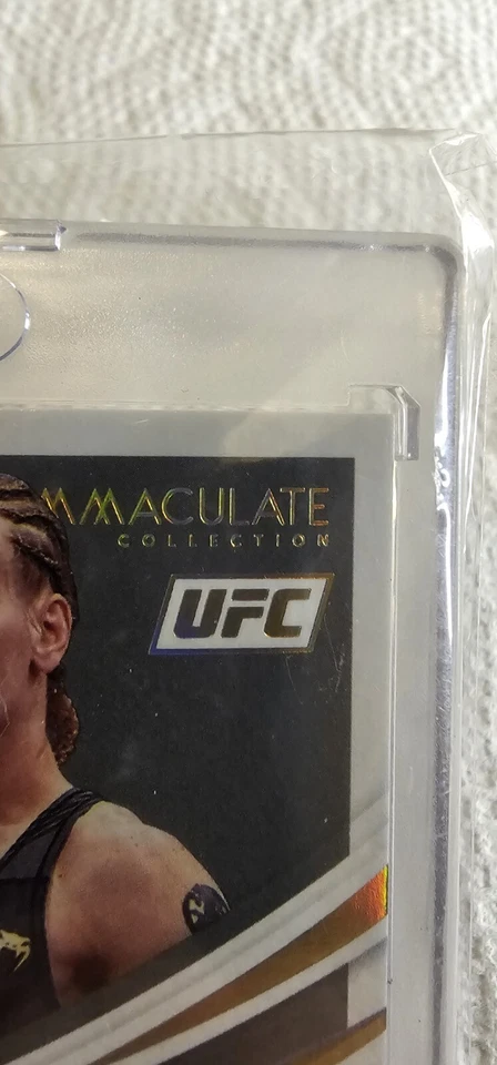 UFC 2021 Panini Immaculate Autograph HS-VSH Boollet Valentina Shevchenko 01/10 - Image 2 of 4