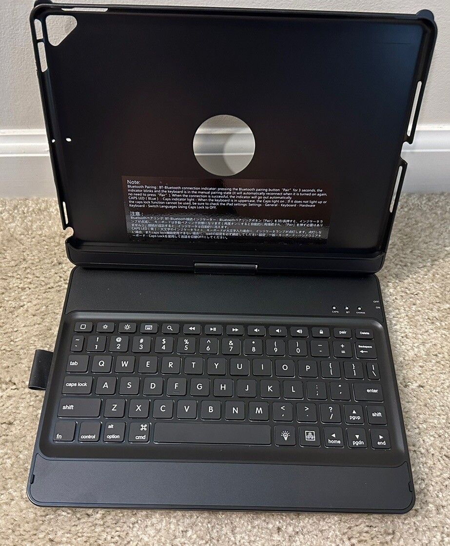 iPad Keyboard Case with Backlight for 10.2-inch iPad Featuring Apple Pencil Holder and Protective Design-image