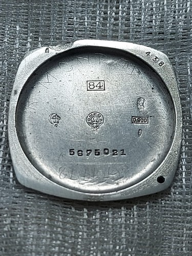 Omega Watch back 32 mm Cushion Shape Sliver Vintage Watch ref# 5675021 Swiss - Picture 3 of 6