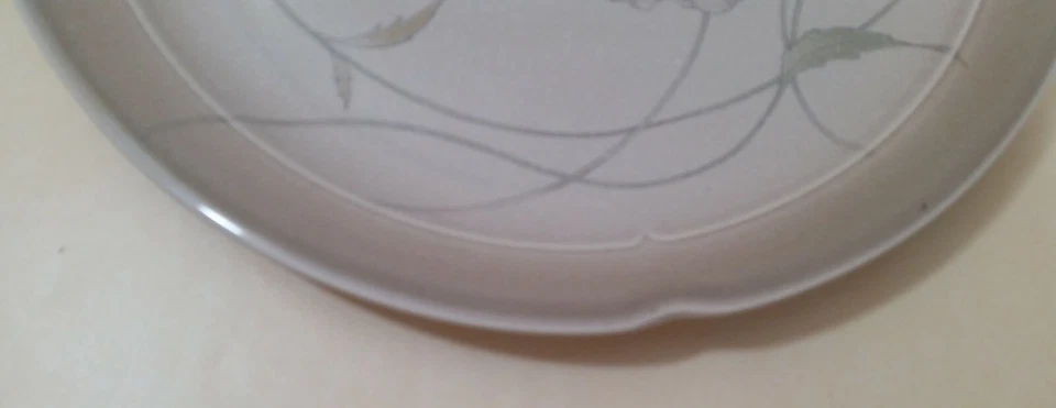 VAJILLA-Poppiesby MIKASA/12" Plato de picar (plato redondo)-Usado Foto 3 de 4