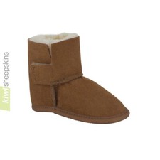 Kiwi Sheepskin New Zealand baby booties size M