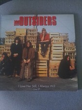 45 vinyl. The Outsiders-I Love her I always will 'Live ' E.P.