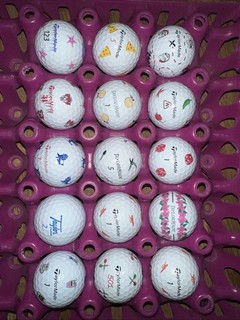 Fifteen Ltd Edition Taylormade Tp5 Golfbälle