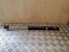 DACIA SANDERO Stoßdämpfer hinten rechts 562103901R 1.20 Petrol 55kw 26204550