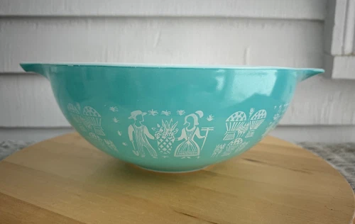 Vintage Pyrex 444 Turquoise Amish Butterprint Cinderella Bowl 4 Qt