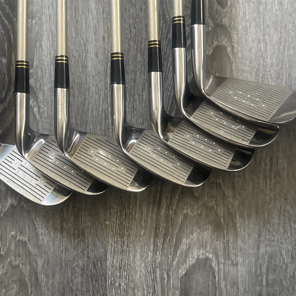 Square Two Ladies Agree Pro Design Set Steel Shal. With Nike Golf Bag. - Image 3 of 4