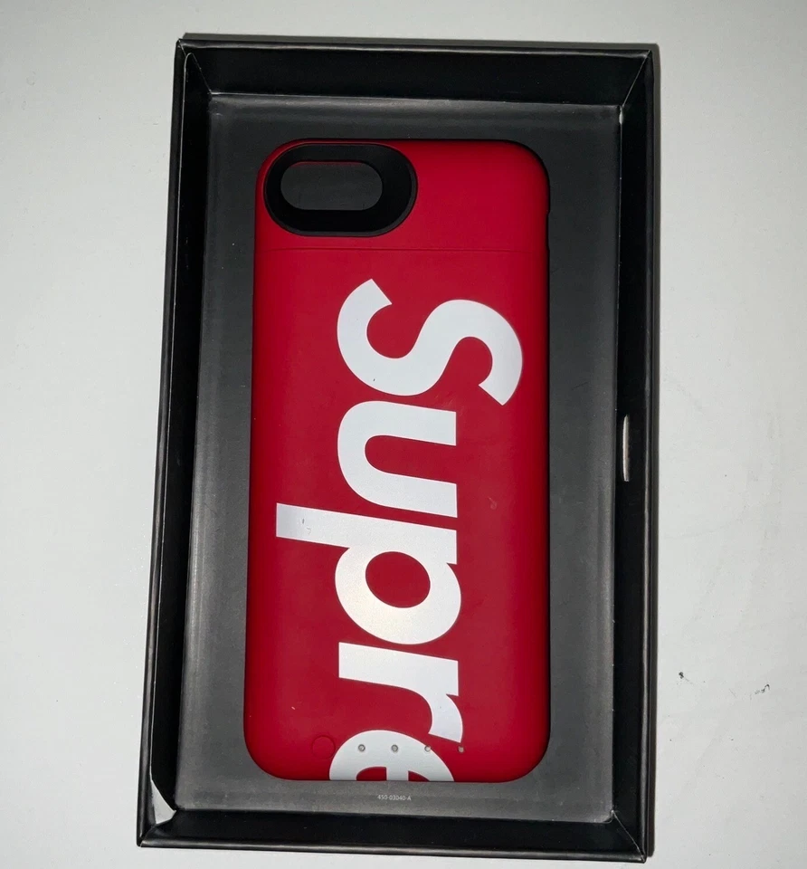Capa bateria vermelha ar Supreme Mophie Juice Pack iphone 7/8+ - Imagem 4 de 4