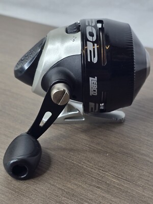 Zebco 202 Fishing Reel Style spin cast Crappie Bluegill Bass Catfish Carp Fish