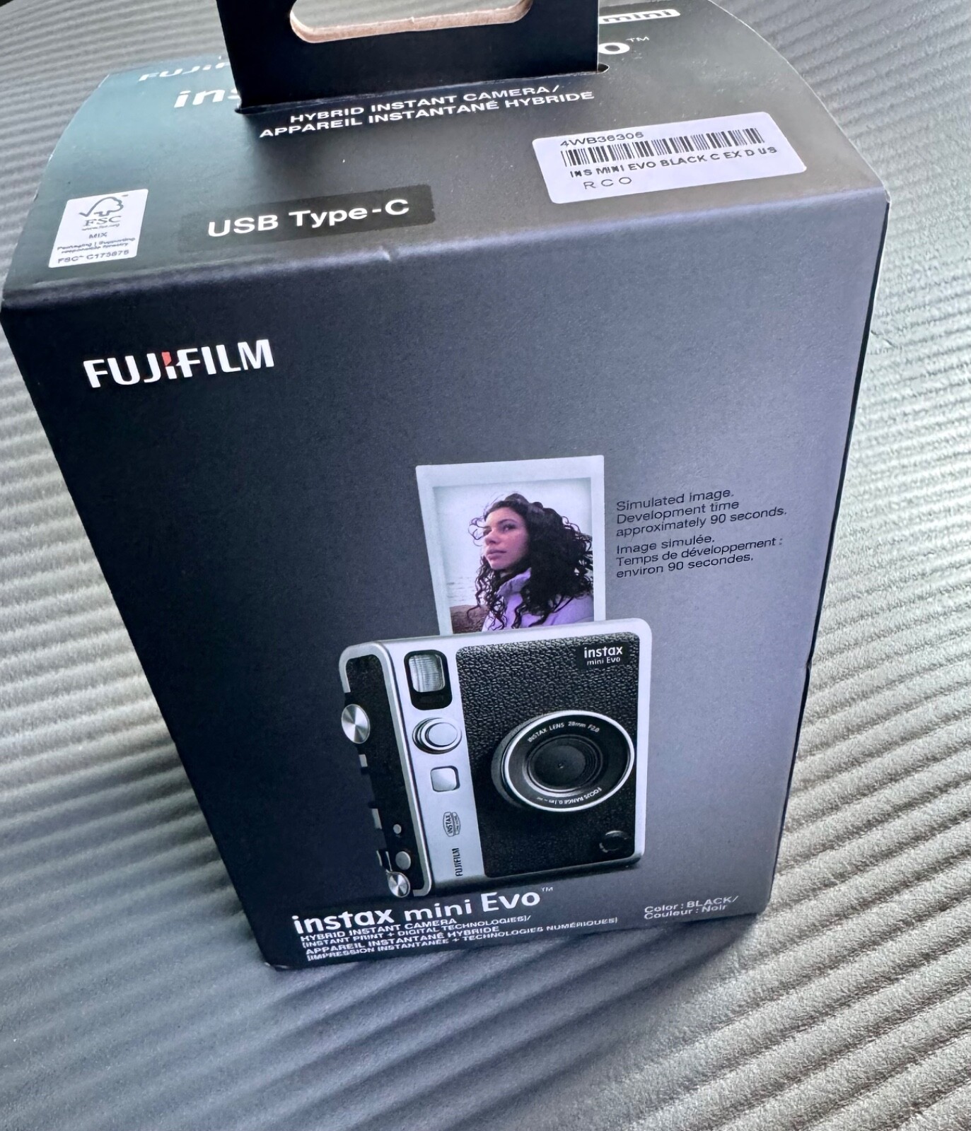 Cámara instantánea híbrida Fujifilm Instax mini Evo - negra