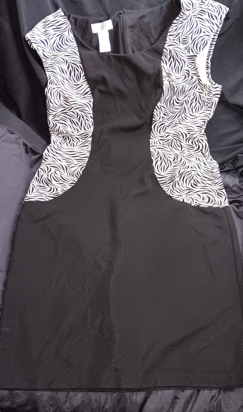 Picture 3 of 4