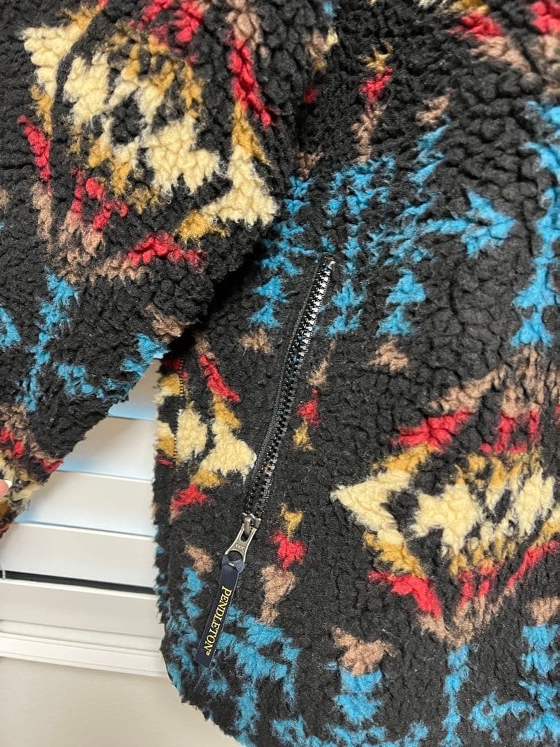 PENDLETON Boa Jacket Geometric Accent Stand M - image 7