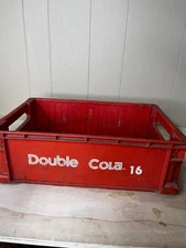 Vintage Double Cola Soda Bottle Crate Plastic Red holds 16 Bottles *READ