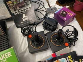 ATARI CX-2600A  VIDEO COMPUTER SYSTEM 1980 16 Games Pac Man Xtra Controls + More