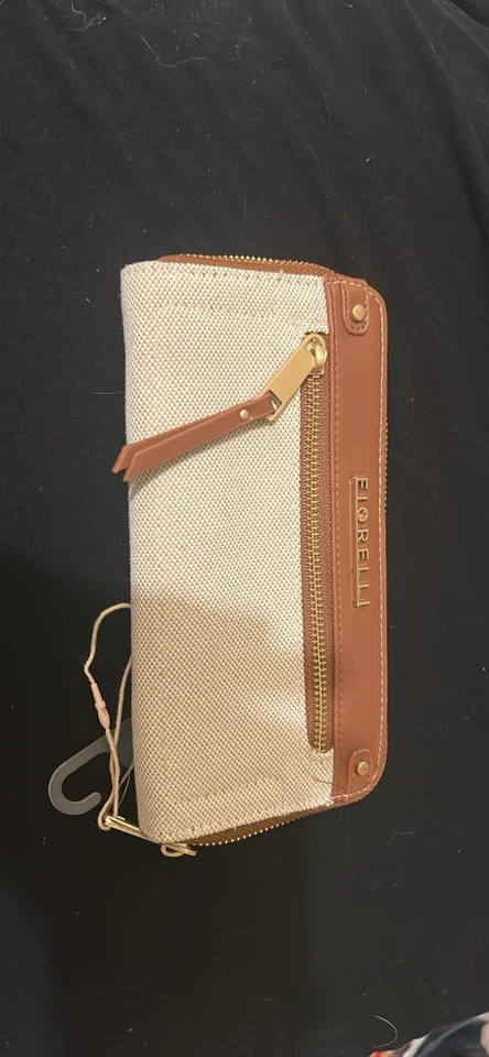 NEW Tommy Hilfiger Tri-fold Continental Checkbook & Wallet-Khaki/Brown - Image 3 of 4